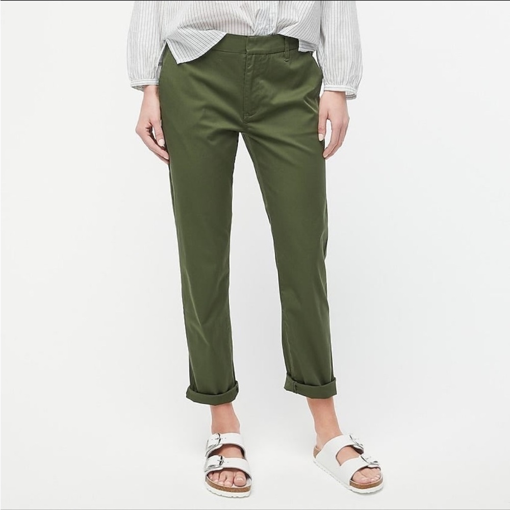 J Crew Ladies Slim Boyfriend Chino Pant 24P